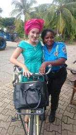 Referentin Hannah Drechsel in Nigeria
