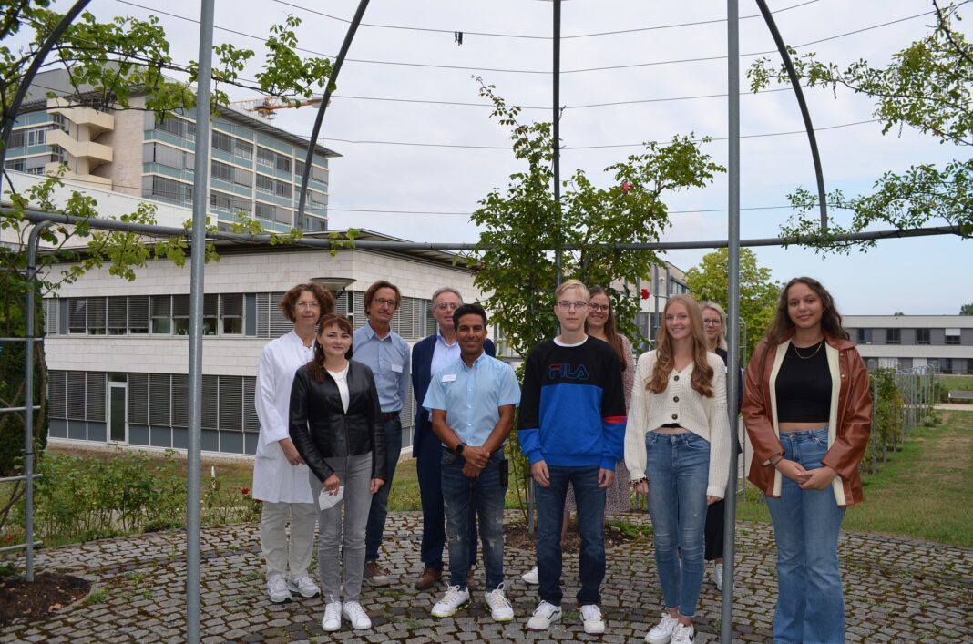 Ausbildungsstart für Medizinische Fachangestellte und Fachinformatiker